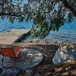 بيت للعطل Almyriki Méthana